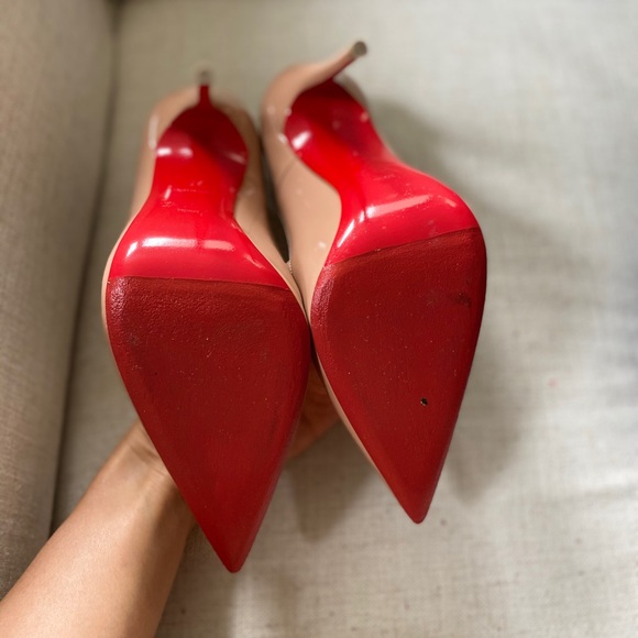 Christian Louboutin Nude Heels with Red Soles - Picture 16 of 16